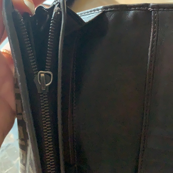 Fendi Zucca Brown & Tan Wallet! - Picture 7 of 11